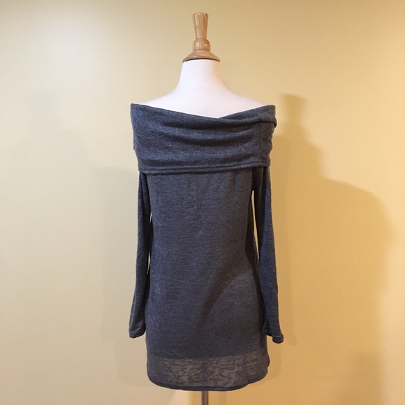 Foldover Off Shoulder Long Sleeve Top - Picture 6 of 6